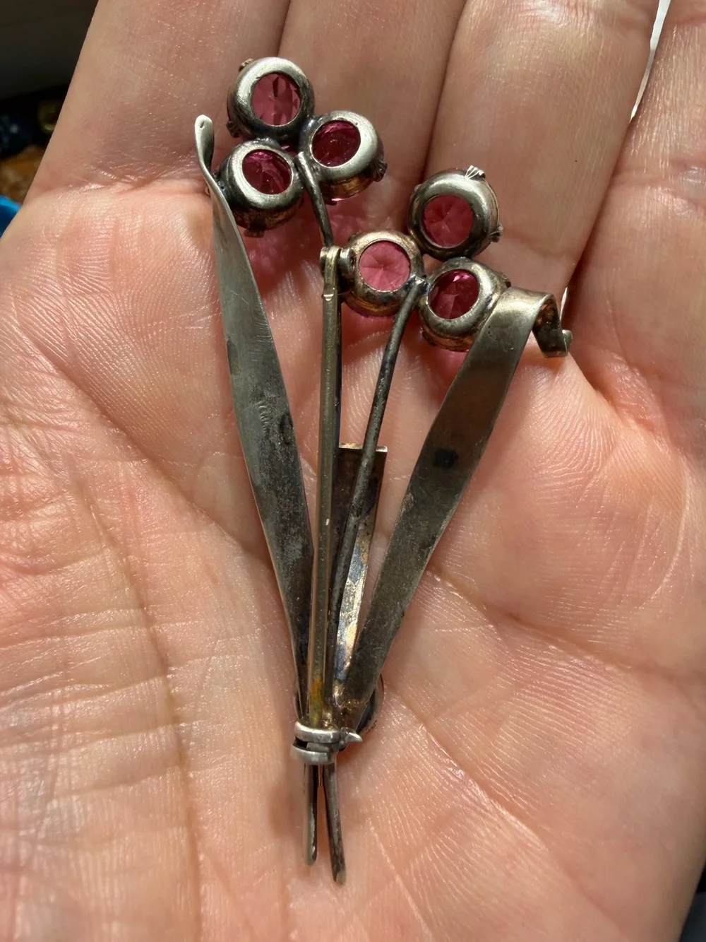 Vintage sterling silver floral crystal brooch